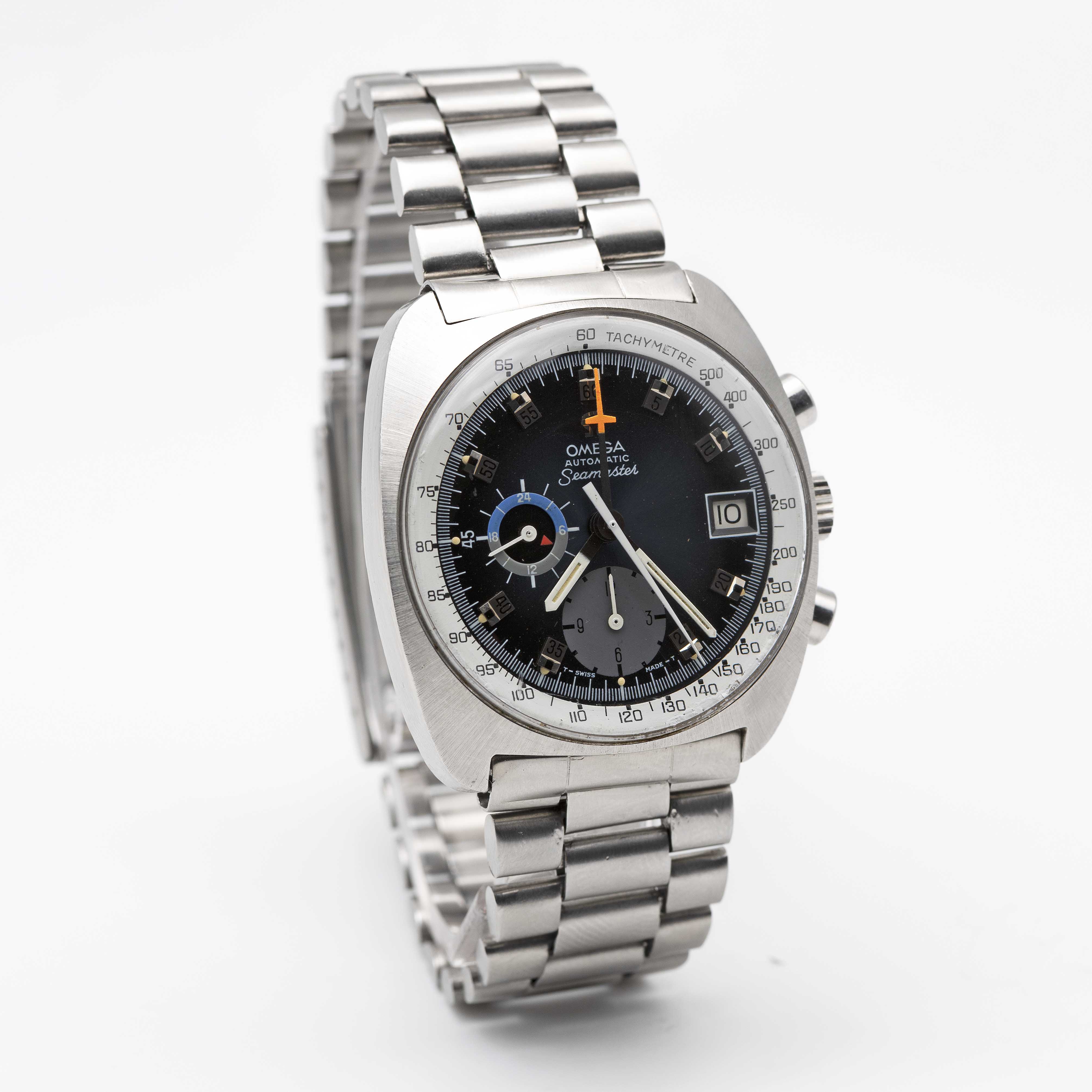 A GENTLEMAN'S STAINLESS STEEL OMEGA SEAMASTER AUTOMATIC CHRONOGRAPH BRACELET WATCH CIRCA 1973, - Image 4 of 9