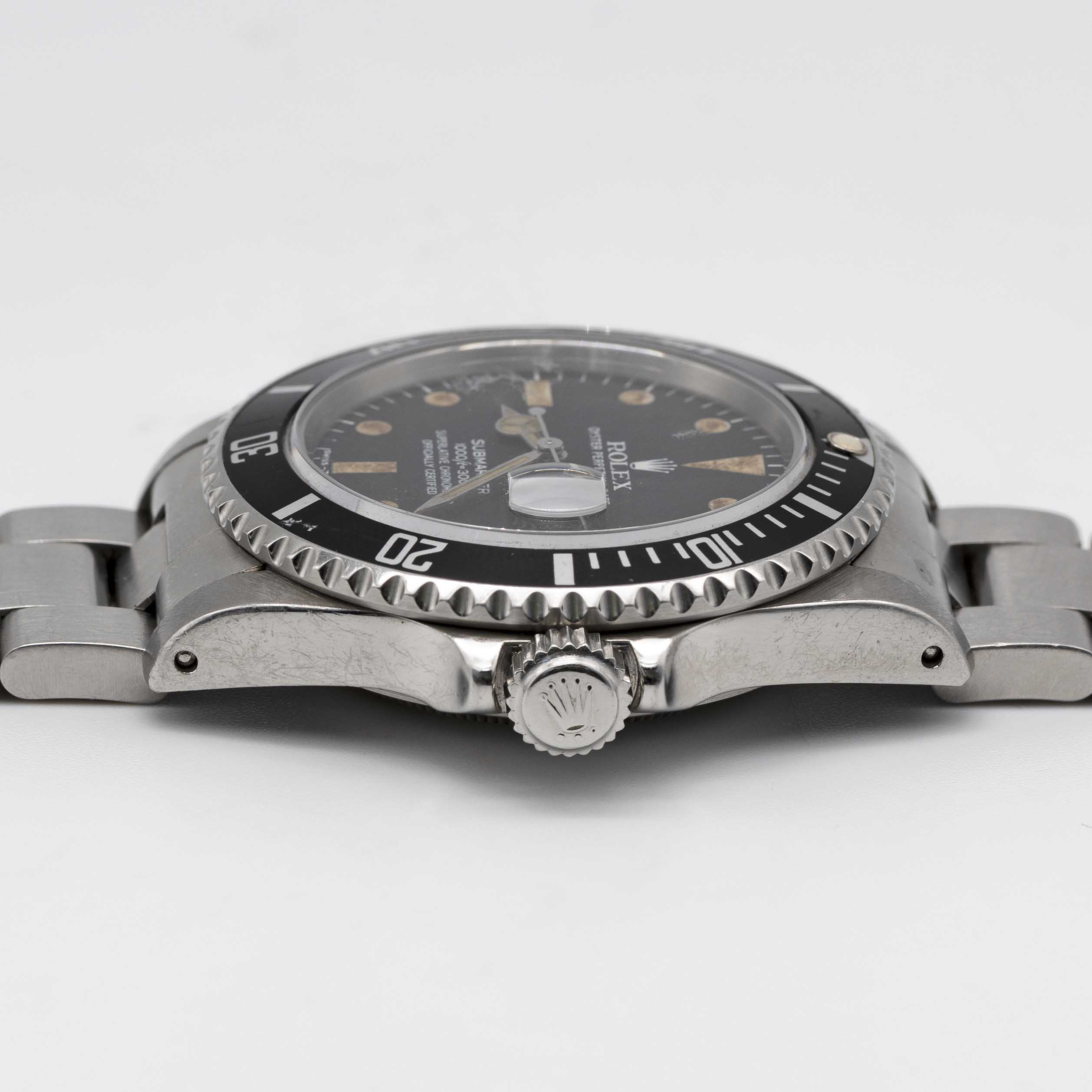 A GENTLEMAN'S STAINLESS STEEL ROLEX OYSTER PERPETUAL DATE SUBMARINER BRACELET WATCH CIRCA 1984, REF. - Image 8 of 9
