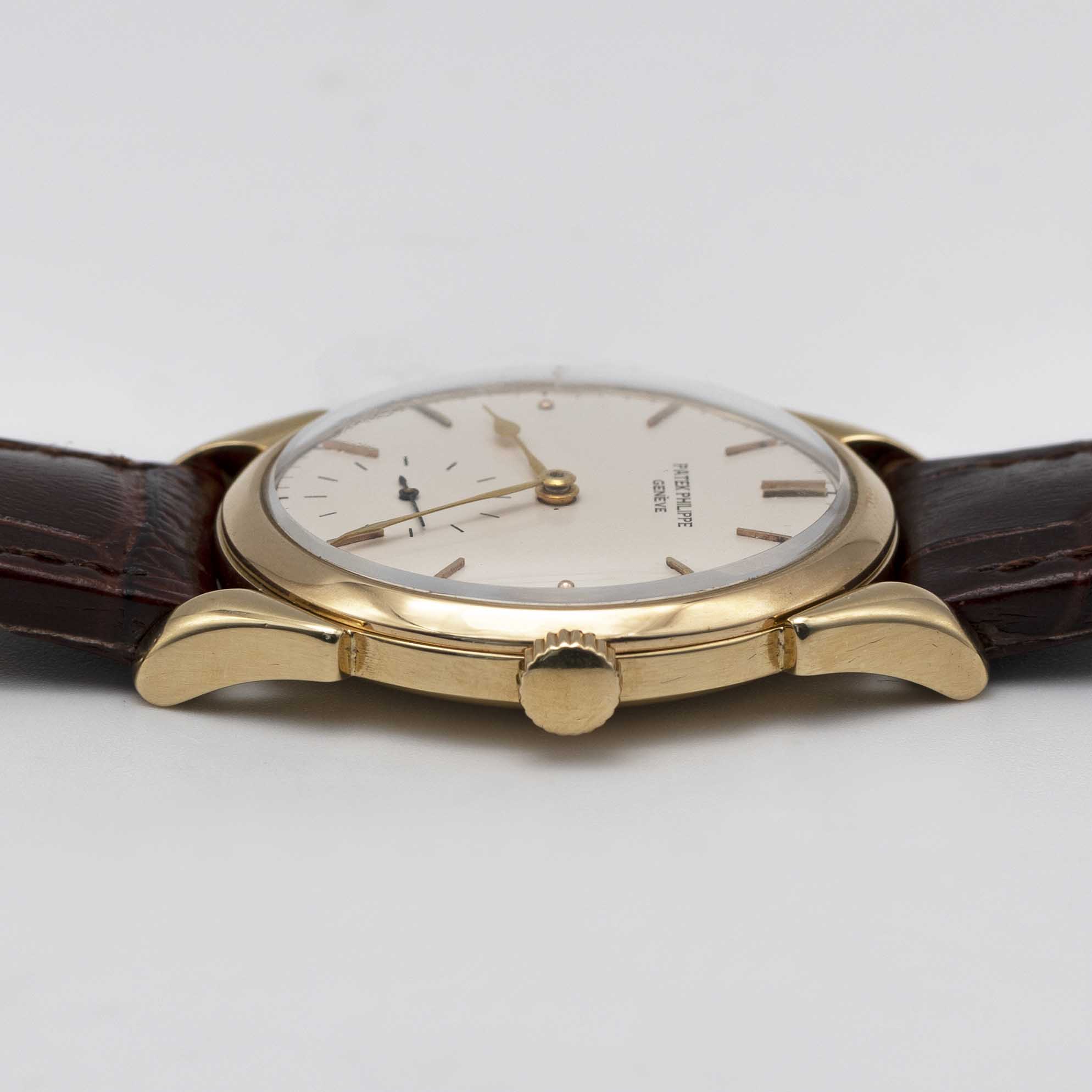 A GENTLEMAN'S 18K SOLID GOLD PATEK PHILIPPE WRIST WATCH CIRCA 1940s, REF. 1582 WITH REFINISHED - Image 8 of 8