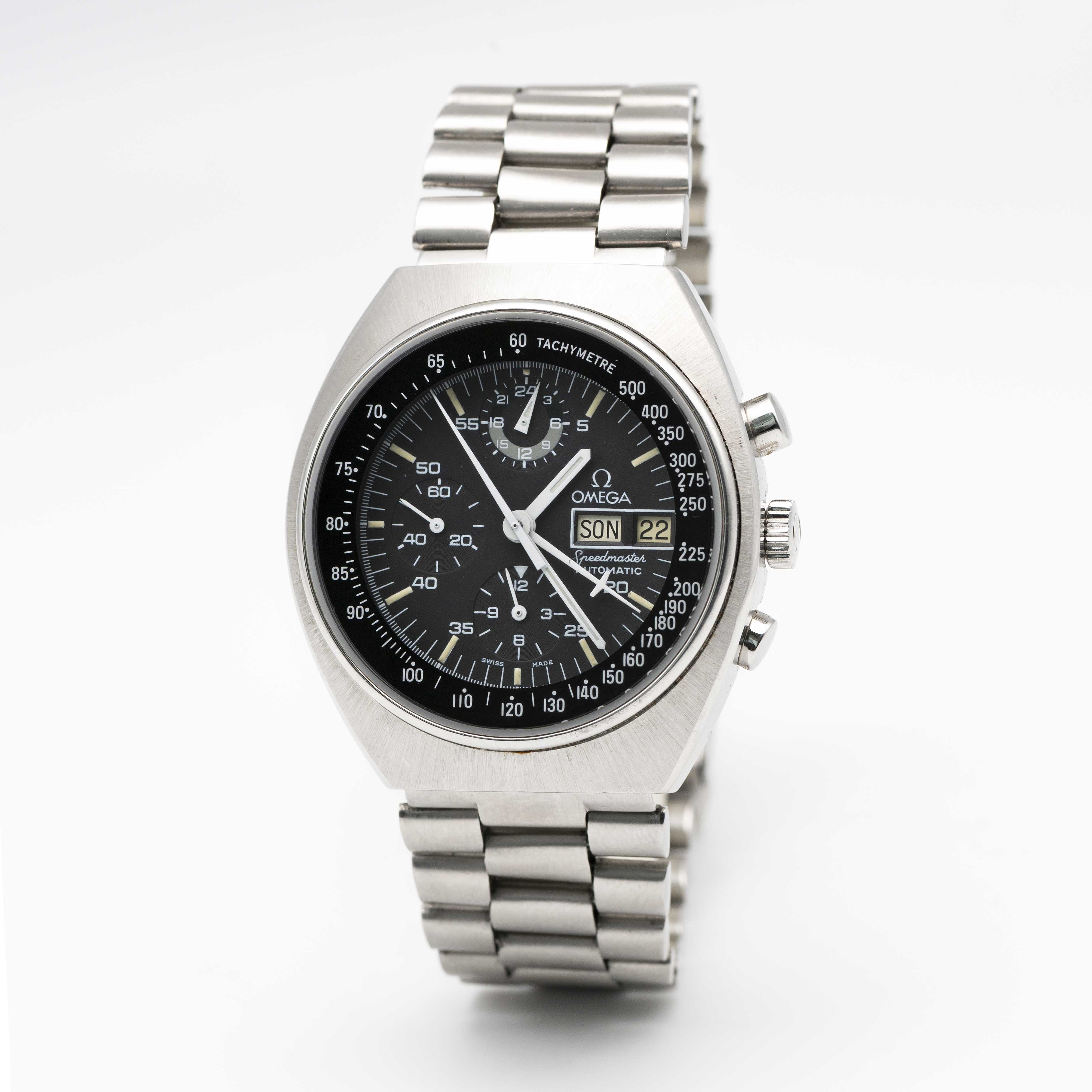 A GENTLEMAN'S STAINLESS STEEL OMEGA SPEEDMASTER PROFESSIONAL MARK 4.5 CHRONOGRAPH BRACELET WATCH - Image 3 of 9