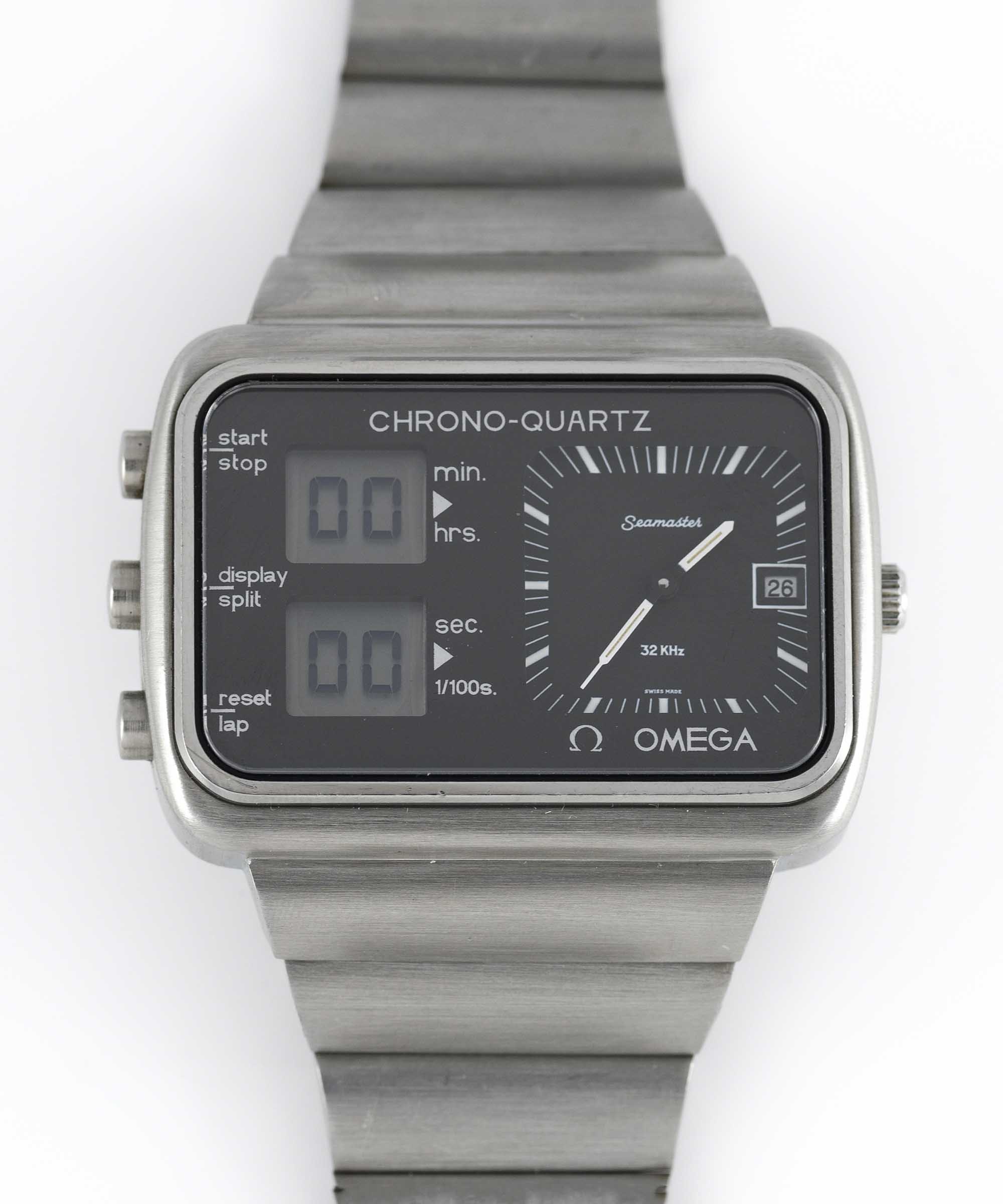 A GENTLEMAN'S STAINLESS STEEL OMEGA SEAMASTER MONTREAL "SCOREBOARD" CHRONO-QUARTZ BRACELET WATCH