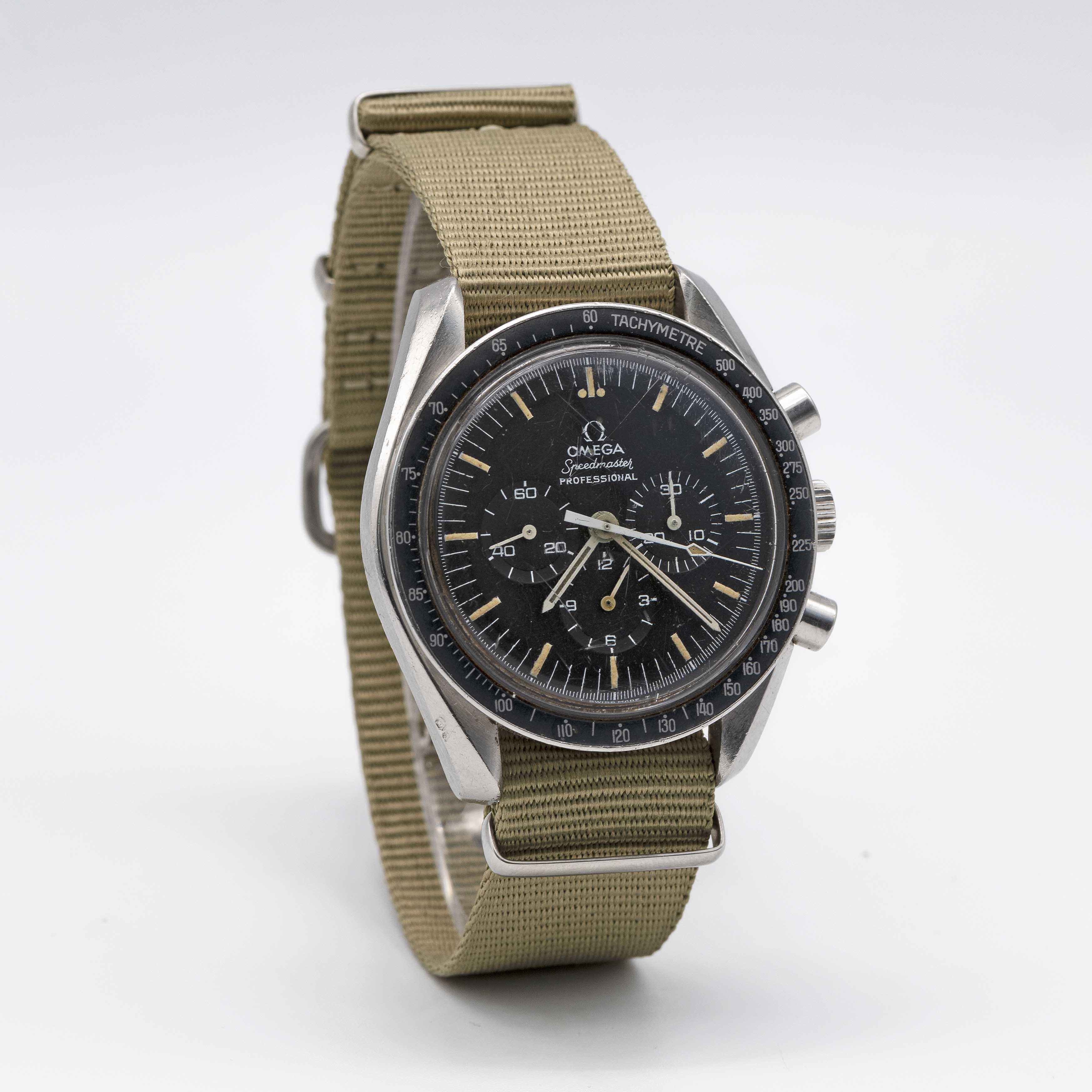 A GENTLEMAN'S STAINLESS STEEL RHODESIAN MILITARY AIR FORCE OMEGA SPEEDMASTER PROFESSIONAL - Image 5 of 9
