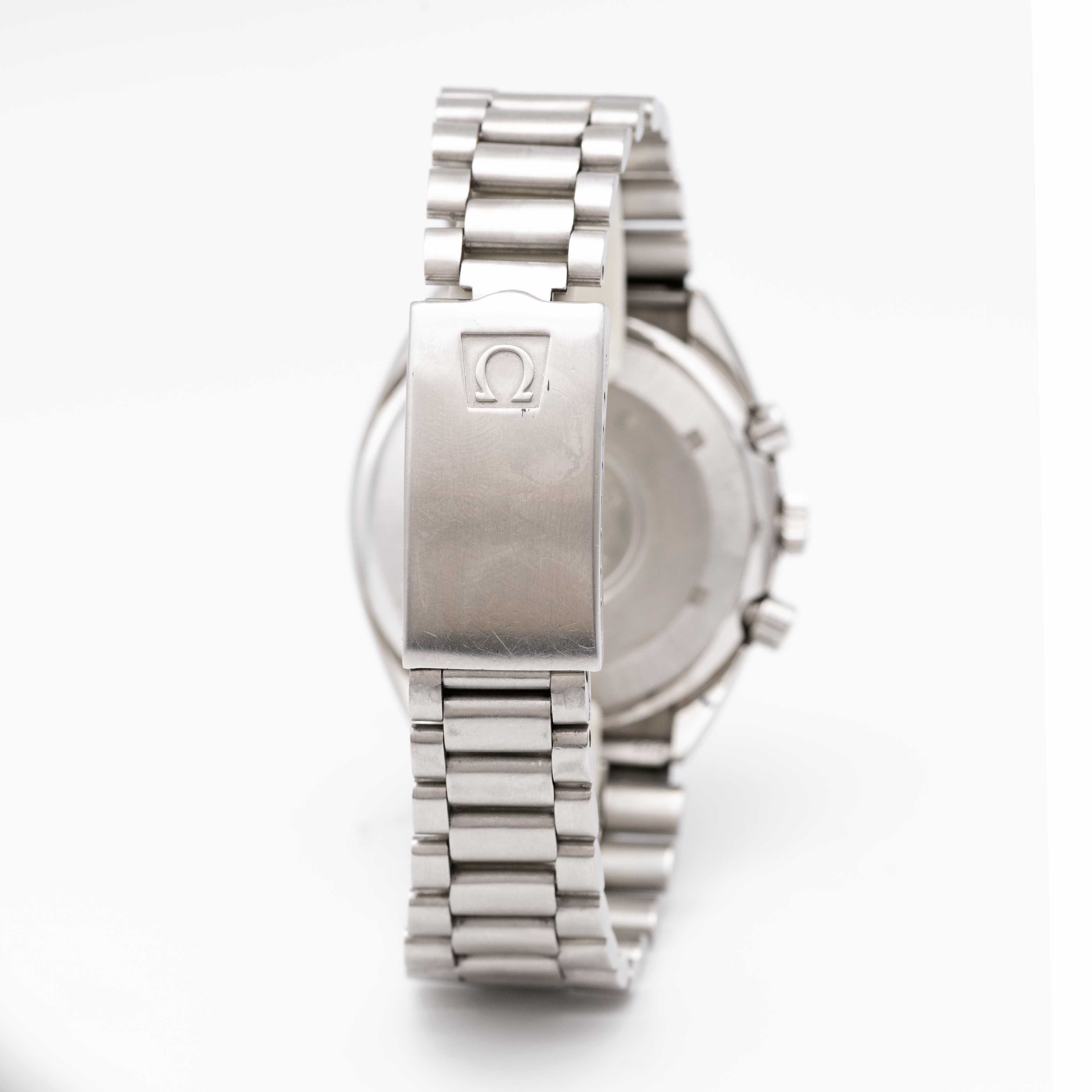 A GENTLEMAN'S STAINLESS STEEL OMEGA SPEEDMASTER PROFESSIONAL MARK 4.5 CHRONOGRAPH BRACELET WATCH - Image 5 of 9