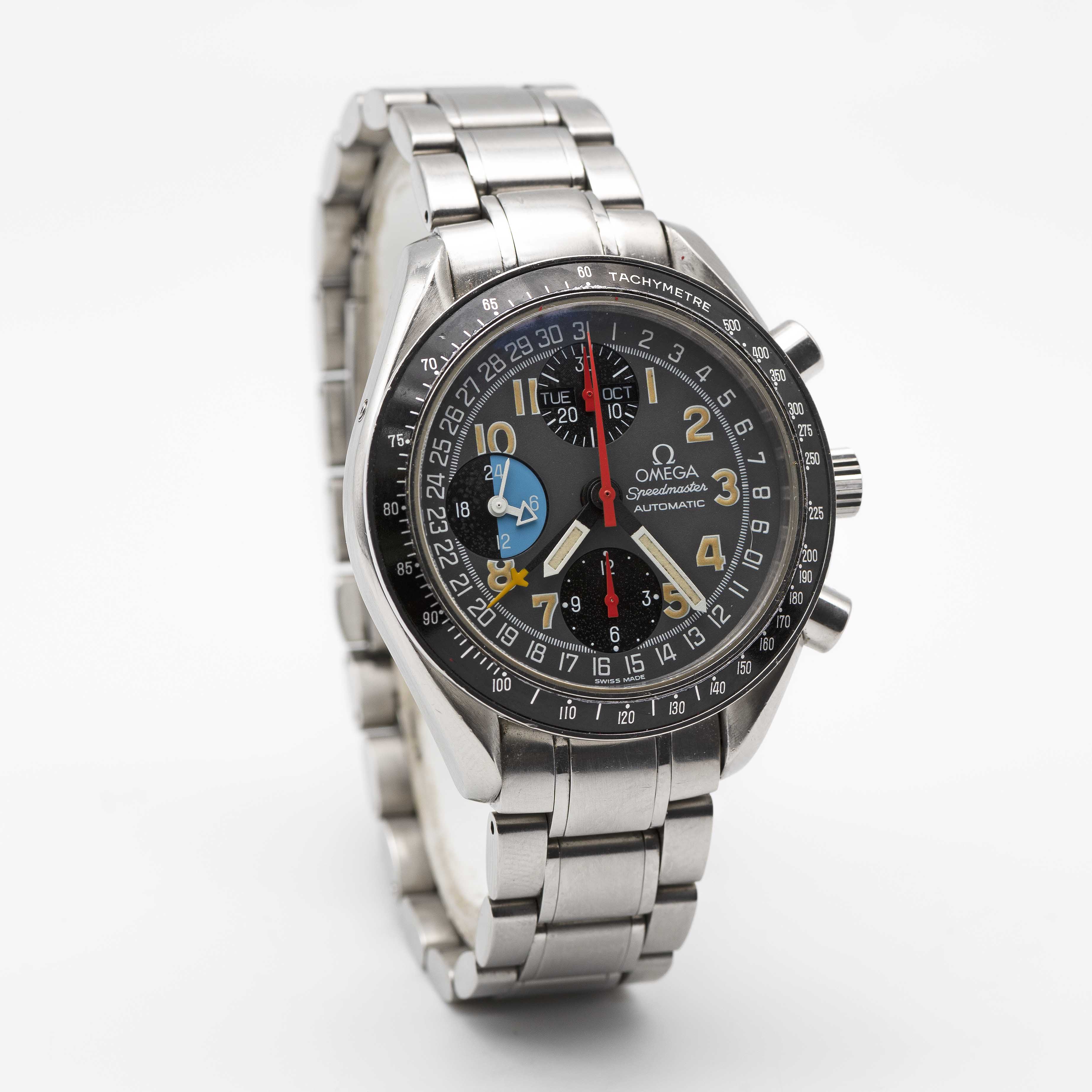 A GENTLEMAN'S STAINLESS STEEL OMEGA SPEEDMASTER "MK40" TRIPLE CALENDAR AUTOMATIC CHRONOGRAPH - Image 4 of 8