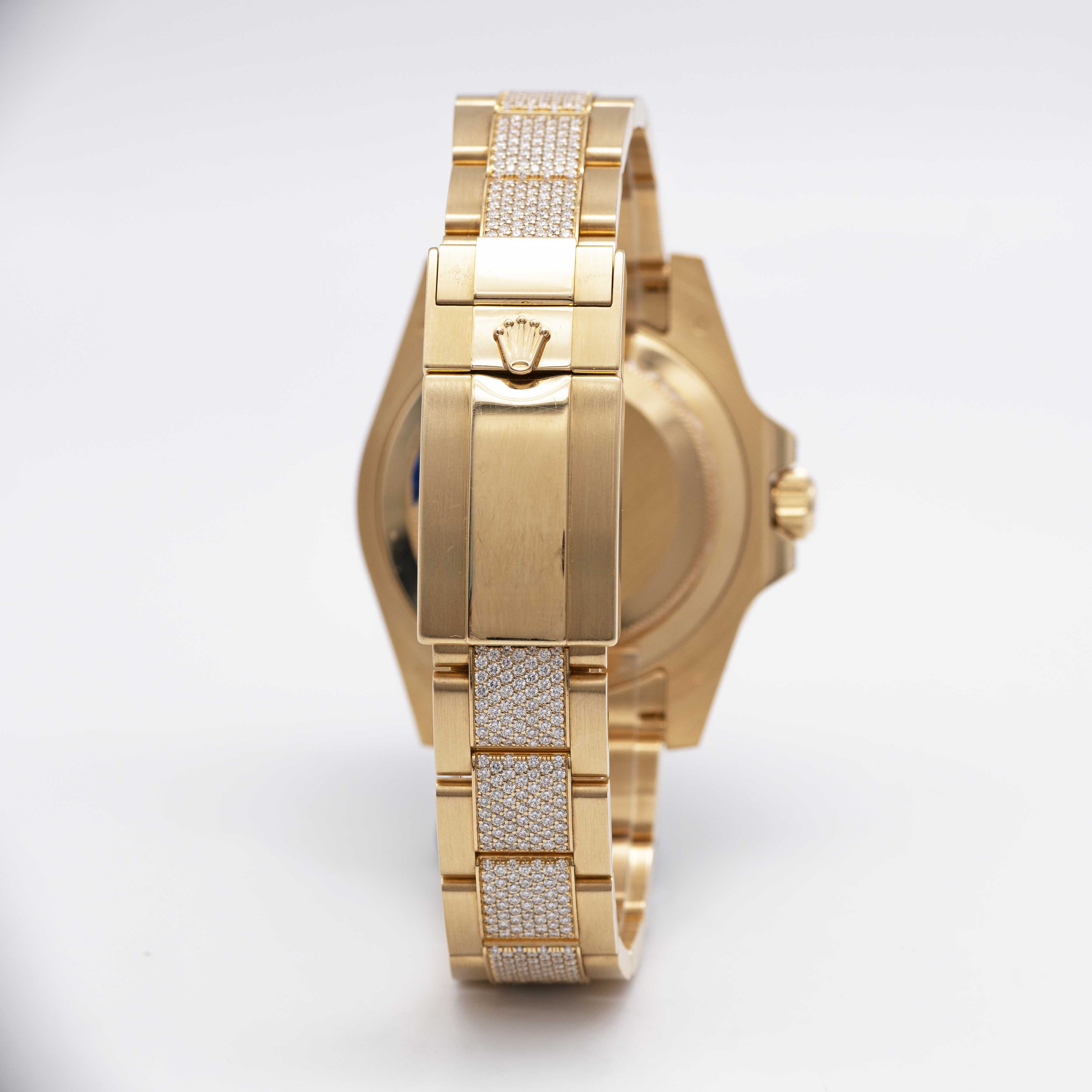 A FINE & RARE 18K SOLID YELLOW GOLD, DIAMOND & SAPPHIRE ROLEX OYSTER PERPETUAL DATE GMT MASTER II - Image 8 of 12