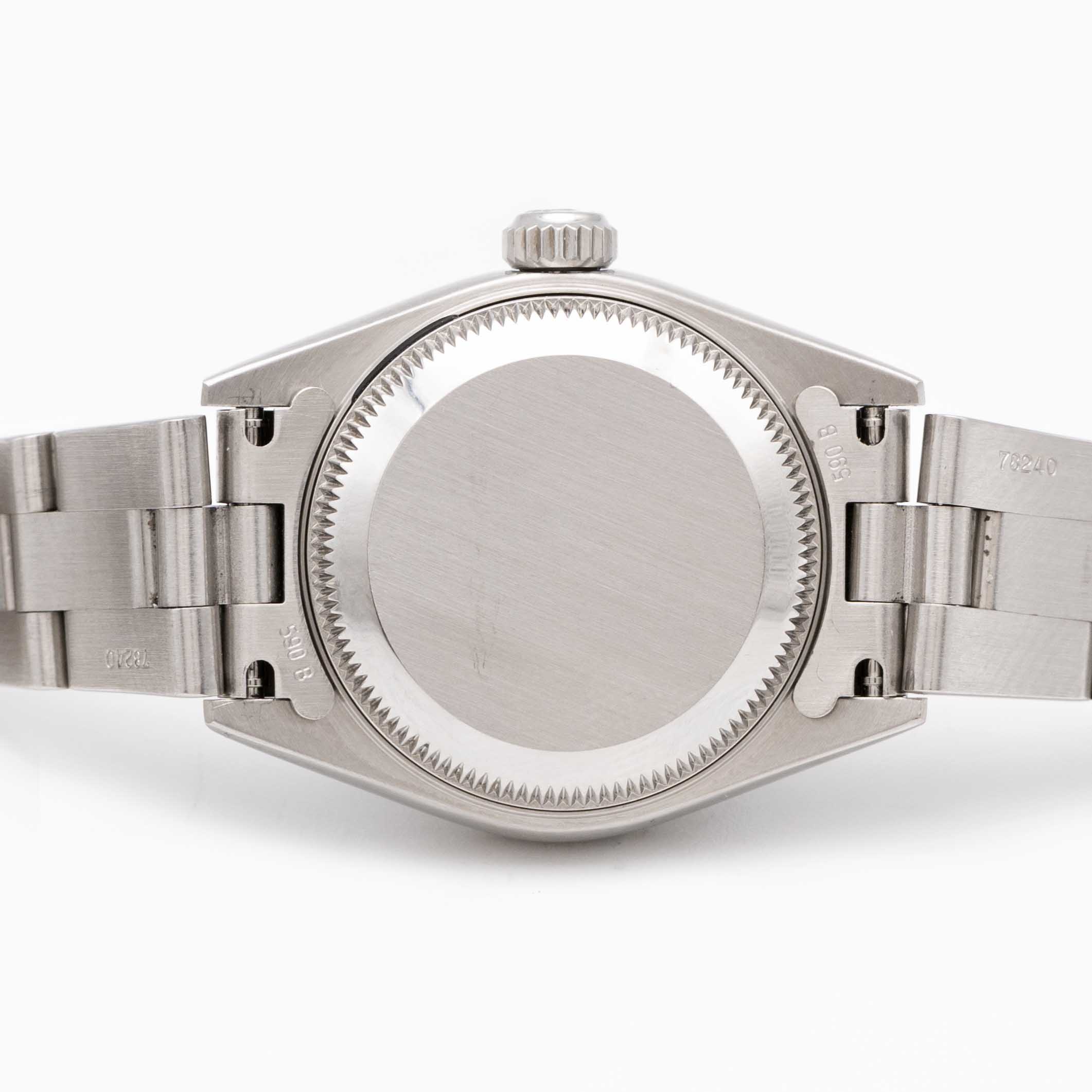 A LADIES STAINLESS STEEL ROLEX OYSTER PERPETUAL DATE BRACELET WATCH CIRCA 2003, REF. 79160 WITH - Image 6 of 9