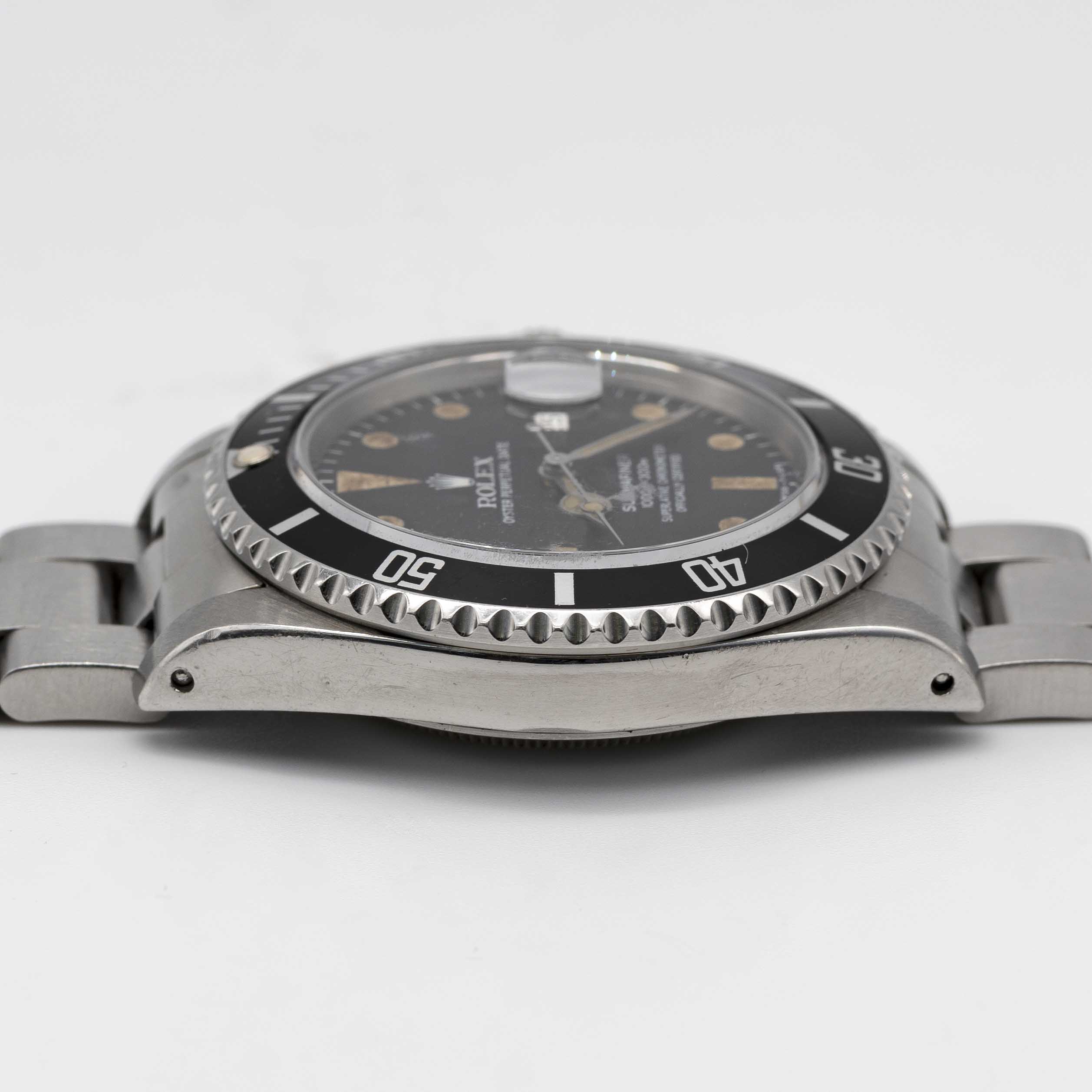 A GENTLEMAN'S STAINLESS STEEL ROLEX OYSTER PERPETUAL DATE SUBMARINER BRACELET WATCH CIRCA 1984, REF. - Image 9 of 9