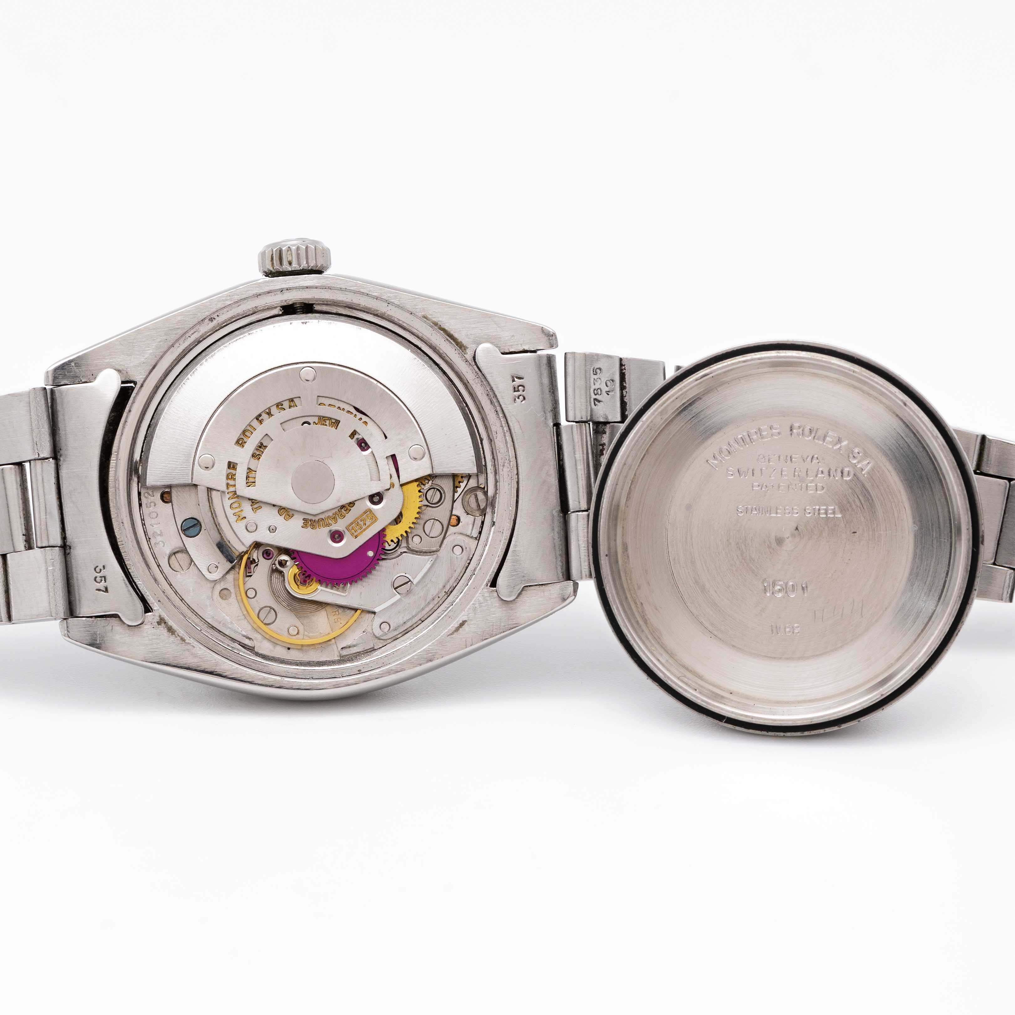 A GENTLEMAN'S STAINLESS STEEL ROLEX OYSTER PERPETUAL DATE BRACELET WATCH CIRCA 1969, REF. 1500 - Image 7 of 9