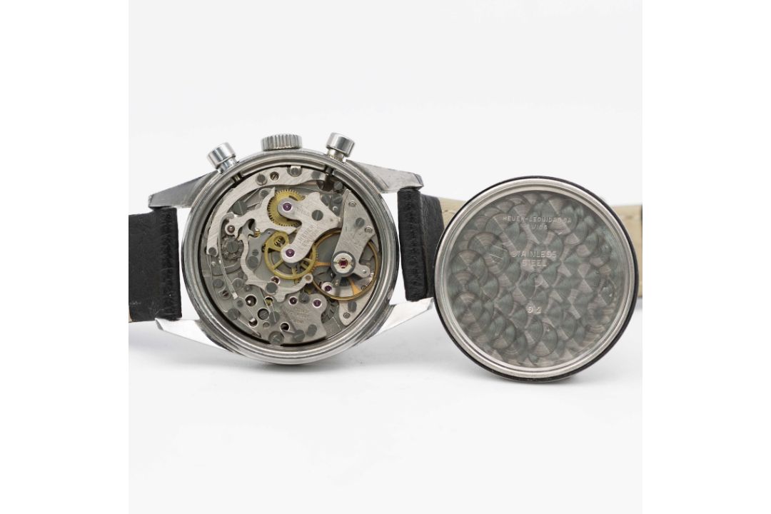 A GENTLEMAN'S STAINLESS STEEL HEUER CARRERA CHRONOGRAPH WRIST WATCH CIRCA 1960s, REF. 3647 S WITH - Image 6 of 8