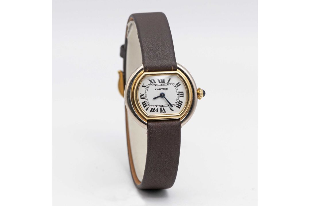 A LADIES 18K YELLOW & WHITE GOLD CARTIER PARIS ELLIPSE WRIST WATCH CIRCA 1970s, REF. 6711 - Image 4 of 10