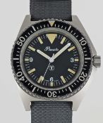 A RARE GENTLEMAN'S STAINLESS STEEL BRITISH MILITARY PRECISTA ROYAL NAVY DIVERS WRIST WATCH DATED