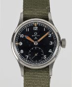 A GENTLEMAN'S STAINLESS STEEL BRITISH MILITARY OMEGA W.W.W. WRIST WATCH CIRCA 1945, PART OF THE 