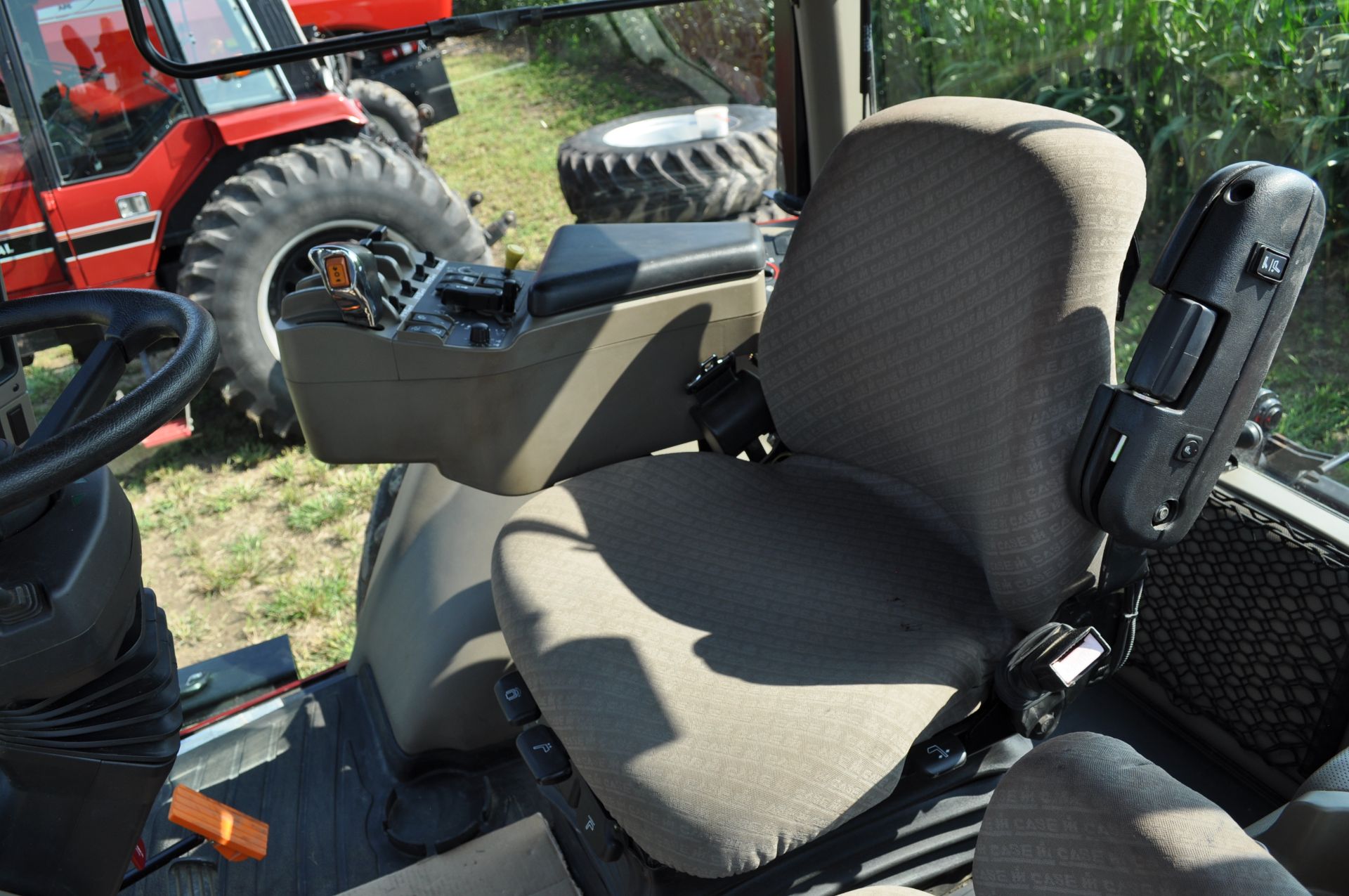 Case IH MX210 tractor, MFWD, C/H/A, 480/80R46 rear duals, 380/85R34 front tires, powershift - Image 17 of 26