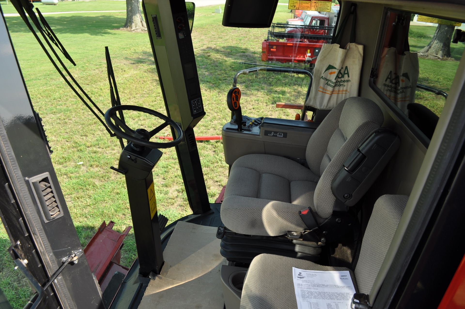Case IH 6088 combine, 900/60R32 drive tires, 540/65R30 rear tires, 2WD, Field Tracker - Image 22 of 29