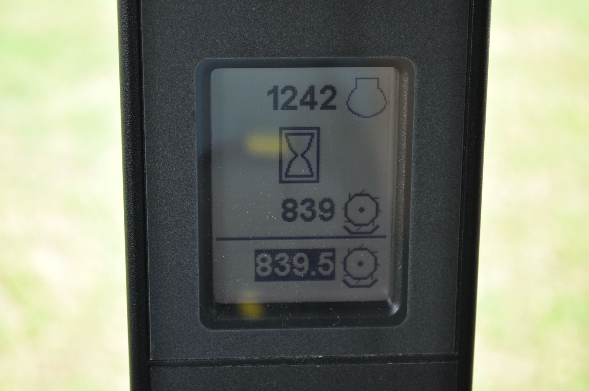 Case IH 6088 combine, 900/60R32 drive tires, 540/65R30 rear tires, 2WD, Field Tracker - Image 27 of 29