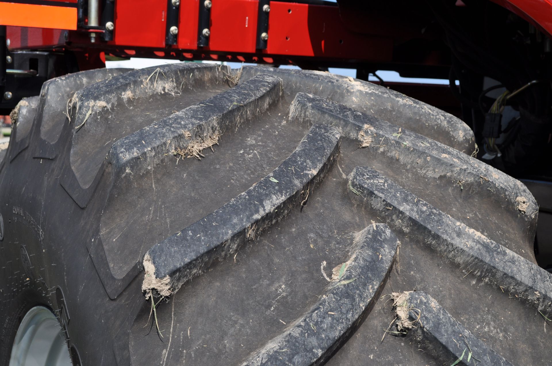 Case IH 6088 combine, 900/60R32 drive tires, 540/65R30 rear tires, 2WD, Field Tracker - Image 5 of 29
