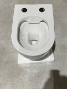NEW (H174) 530x320mm Porto Wall Hung Pan, Seat not included.