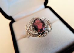 Sterling Silver 1.4 carat Garnet Ring