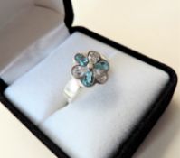 Sterling Silver 1.50ct Blue & White Topaz Ring