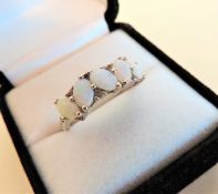 Sterling Silver 1.4carat Opal Ring