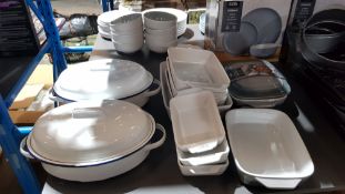 11 Items Ð To Include 2 X Casserole Pot & ( x Mixed Size Stone Oven Proof Dishes