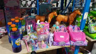 To Include 7 X 1ltr Bubblz, 2 X Zuru Girlz Carsn& 2 X Toy Horses