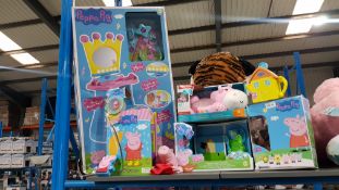 9 Items Ð To Include Mixed Peppa Pig Items & Fisher Price Hippo Projection Soother