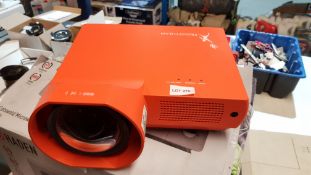1 X Promethean PRM-10 Projector