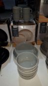 15 Piece Stoneware 2 Tone Dinner Set
