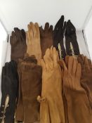 Vintage Ladies Suede Gloves