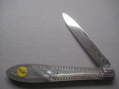 Victorian Mother of Pearl Hafted Silver Bladed Folding Fruit Knife