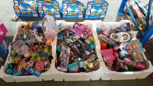 Contents Of 3 Containers : A Quantity Of Mixed Small Toys (Many Sealed)