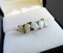 1.4 carat Opal & White Topaz Ring in 925 Sterling Silver