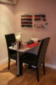 Nail Bar