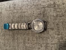 Ladies Fashion Watch With Metal Strap