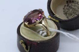 9Ct Gold & Amethyst Ring