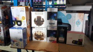 13 Items : 7 X He Lightshow Water Speakers, 2 X Magic Moving Monkey Speaker, 2 X He Aqua Speaker,