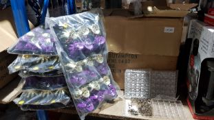 (R10D) Approx. 96 X Thread Spool Sets & (7 X 18 Pieces) Gold / Purple Plastic Hair Grips (New)