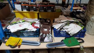 (R5M) A Quantity Of Mixed Halloween Items To Include Zombie Apocalypse Head Bandage, Blood Stained