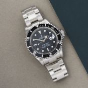 Rolex Submariner Date 16610 Men Stainless Steel Watch