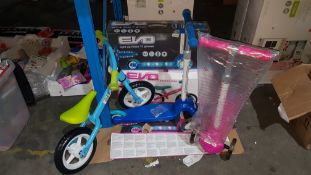 (R3G) 5 Items : 3 X Evo Light Up Move N Groove Scooter (1 X No Box) & 2 X Evo Balance Bike (1 X No