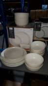 (R2J) 13 Piece Stoneware 12 Piece Dinner Set