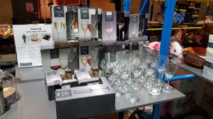 (R1J) A Quantity Of Mixed Glass Drinking Vessels To Include Monte Carlo Champagne Flutes, Pink Wine