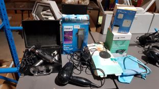 (R1K) 6 Items : 1 X Wahl Clipper Set, 1 X Philips Hair Clipper, 1 X Wahl Compact Massager, 1 X TCP
