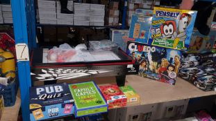 (R3G) 9 Items : To Include Table Top Pool / Air Hockey Table, Cluedo, Pensilly, Pub Quiz, Hilarious