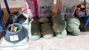 (R1I) A Quantity Of Garden Items To Include 2 X Fern Chair Cushion, 2 X Plastic Tree Holder & Appro