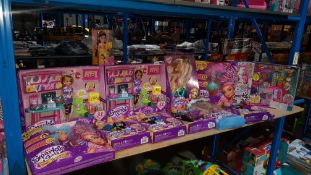 (R3D) 12 Sparkle Girlz Items : To Include 2 X Pet Clinic, 4 X Fashion, 2 X Fashion, 1 X Mermaid & 1