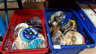 (R7D) Contents Of 2 Baskets : A Quantity Of Mixed Loose PC Game Discs To Include 007 Nightfire, Tot