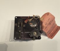 AIRCRAFT COCKPIT OXYGEN REGULATOR