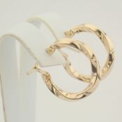 14K Yellow Gold Earring